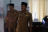 Sidak terhadap pelayanan di Puskesmas Torjun dan Kantor Kecamatan Torjun, dilkukan oleh Wakil Bupati Sampang H. Abdullah Hidayat  untuk memastikan pelayanan prima.