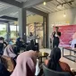 Ketua GMC Pamekasan memberikan prolog di acara Literasi Digital GMC.