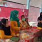 Puskesmas Kamoning Sampang Bersama Kader Yabhysa lakukan screening masal untuk mencegah penularan TBC.