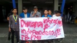PK PMII UNUSIA Jakarta Pusat memprotes aksi yang dilakukan oleh PB PMII.