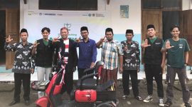 Komunitas Compok Literasi resmi meluncurkan Motor Listrik Pustaka.