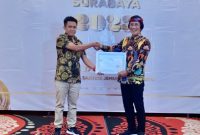 Naghfir's Institute Mengapresiasi Kak Seto sebagai Pelopor Homeschooling Ramah Anak dengan Penghargaan Spesial. 