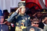 Presiden Joko Widodo menyampaikan amanatnya saat memimpin Upacara Peringatan Hari Lahir Pancasila yang digelar di Sisi Selatan Monumen Nasional (Monas), Jakarta, pada Kamis, 1 Juni 2023. Foto: BPMI Setpres/Kris