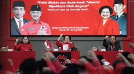 Ketua Umum PDI Perjuangan, Megawati Soekarnoputri, Memerintahkan Sosialisasi Ganjar Pranowo dan Tujuh Perintah Lainnya kepada Kader Partai.