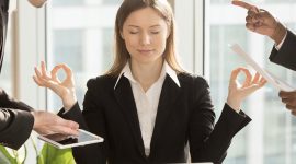 Perasaan tidak nyaman adalah bagian normal dari kehidupan manusia, tetapi penting untuk belajar mengelolanya dengan sehat. 