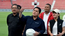 Saat Erick Thohir Bersama Para Tim PSSI Berkunjung ke Stadion Manahan Solo Doc. PSSI 