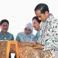 Apresiasi tersebut disampaikan Kepala Negara dalam sambutannya saat membuka Gelar Batik Nusantara pada Rabu, 2 Agustus 2023, di Senayan Park Mall, Jakarta.