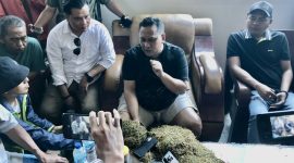 Dalam upaya mencegah praktik pembelian tembakau yang merugikan petani, H Her meminta untuk memantau bersama praktik pengambilan contoh yang curang serta menghentikan masuknya tembakau dari luar Madura selama musim panen.