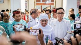 Gubernur Khofifah mengingatkan bahwa semua pencapaian adalah hasil dari kerja keras dan sinergi dari seluruh pihak di Pemprov Jatim. 