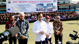 Presiden Joko Widodo menyoroti pentingnya kerja sama lintas sektor dalam mengatasi permasalahan polusi udara. 