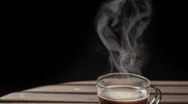 Meskipun kopi memiliki manfaat seperti meningkatkan kewaspadaan dan meningkatkan konsentrasi, penting untuk mengonsumsinya dengan bijak.