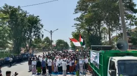 Saat Aksi Berlangsung di Depan kantor DPRD Kabupaten Pamekasan (Dok. Rofi)