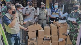 Ia mengimbau masyarakat untuk tidak membeli rokok ilegal. Masyarakat dapat membeli rokok legal yang telah dilekati pita cukai.

 