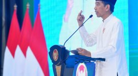 Presiden Joko Widodo menekankan bahwa pembangunan sumber daya manusia (SDM) merupakan kunci dalam mewujudkan Indonesia Emas 2045. 