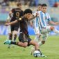 Keajaiban di Lapangan! Pertandingan semifinal Piala Dunia FIFA U-17 2023 memukau penonton dengan momen-momen menegangkan dan gol-gol yang spektakuler. 