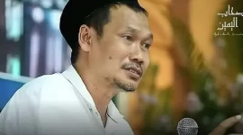 Ahmad Bahauddin Nursalim atau Gus Baha