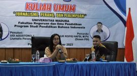 Kehadiran Ugi Agustono berbagi pengetahuan dan pengalaman berharga kepada mahasiswa UNIRA.