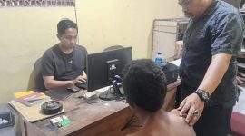 Maling motor tertangkap hendak mencuri sepeda motor di desa Blaban kecamatan Batu Marmar, kabupaten Pamekasan.