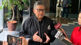 Hasto Kristiyanto menegaskan bahwa PDI Perjuangan menolak aturan dalam Rancangan Undang-Undang Daerah Khusus Jakarta (RUU DKJ) terkait gubernur Jakarta dipilih oleh presiden.