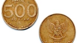 Uang logam Indonesia tahun 2000 pecahan 500 Rupiah. Bagian depan bergambar Melati (di atas), dengan tulisan : 500 Rupiah, Bunga Melati. Bagian belakang bergambar Garuda Pancasila.