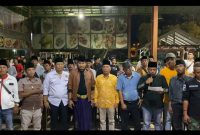 Sejumlah Tokoh Masyarakat Bangkalan Saat Menggelar Deklarasi Untuk Gayus Salim. (Foto: Dok. Istimewa)