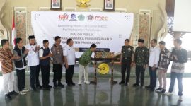 Persatuan Wartawan Indonesia (PWI) Pamekasan meluncurkan Media Call Center (MCC) di momen Hari Pers Nasional (HPN) di Pendapa Ronggosukowati, Rabu (7/2/2024).