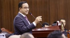 Anies Rasyid Baswedan memberikan kesaksian dalam sidang pendahuluan penanganan kasus Perselisihan Hasil Pemilihan Umum Presiden dan Wakil Presiden (PHPU Presiden) Tahun 2024 pada hari Rabu (27/3/2024) di Ruang Sidang Pleno Mahkamah Konstitusi, Jakarta. Foto/Ifa.
