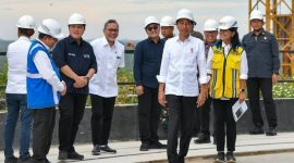 Saat Jokowi Turun Lapangan kontrol pembangunan IKN di kalimantan, Dok. Repostkebangsaan