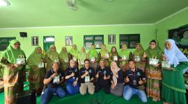 Muslimat NU Pamekasan Gandeng PT. ESPE KRISTAL BAHARI Wujudkan Kemandirian Organisasi Melalui Penjualan Garam.