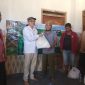 Ahmad Baidawi, anggota DPR bagikan 10 ton pupuk subsidi, dorong kesejahteraan petani tembakau Pamekasan.