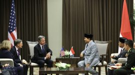 Menteri Pertahanan RI Prabowo Subianto melakukan pertemuan bilateral dengan Menteri Luar Negeri Amerika Serikat (AS) H.E. Mr. Antony John Blinken, di Amman, Yordania, Selasa (11/6).