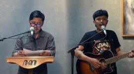 Dua Seniman asal Sumenep, Anwari dan Abyan  meriahkan Dies Natalis ke-7, Sivitas Kotheka.