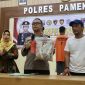 Wakapolres Pamekasan Kompol Andy Purnomo didampingi Kasat Reskrim Polres Pamekasan AKP Doni Setiawan saat konferensi pers soal pencabulan anak dibawah umur di gedung Bhayangkara Polres Pamekasan. Jum'at 2 Agustus 2024.