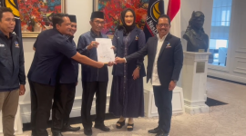 Partai NasDem resmi merekomendasikan pasangan Kiai Kholilurrahman-Sukriyanto untuk Pilkada Pamekasan 2024. Ini merupakan rekomendasi ketiga setelah Partai Gelora dan Demokrat. Hasil survei NasDem menunjukkan elektabilitas Kholil tertinggi.