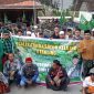Ratusan pedagang sayur dari Starling mendukung Muhammad Baqir Aminatullah-Taufadi (Berbakti) dalam pertemuan di Pondok Pesantren Darut Tauhid, Pamekasan. Ra Baqir berterima kasih dan mengajak mereka untuk mengampanyekan Paslon Berbakti menjelang Pilkada 2024.