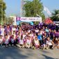 Anggota Indorunners foto bersama di acara Fun Run Rumah Sakit Larasati Pamekasan.