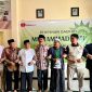 Fattah Jasin dan Mujahid Ansori, pasangan calon Bupati dan Wakil Bupati Pamekasan yang dikenal sebagai TAUHID, mengunjungi Muhammadiyah untuk menjalin kolaborasi. Dengan kesamaan visi, mereka berkomitmen untuk bekerja sama dalam mewujudkan Pamekasan yang lebih baik dan berkah.