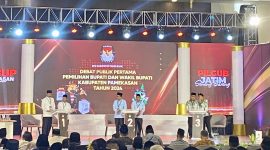Debat Publik Pertama Calon Bupati (Cabup) dan Calon Wakil Bupati (Cawabup) dalam Pemilihan Kepala Daerah (Pilkada) tahun 2024.