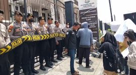 Gerak Pede Jatim Gelar Aksi Unjuk Rasa di Depan Kantor Kejari Pamekasan.