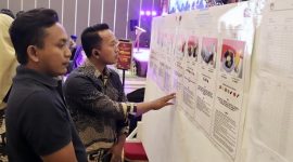 KPU Pamekasan telah menggelar simulasi pemungutan dan penghitungan suara untuk Pilkada 2024, melibatkan PPK dan PPS. 