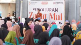 Yayasan Cahaya Ummat Pamekasan kembali menggelar program Safari Ramadan dengan menyalurkan zakat mal kepada 1.000 penerima manfaat.