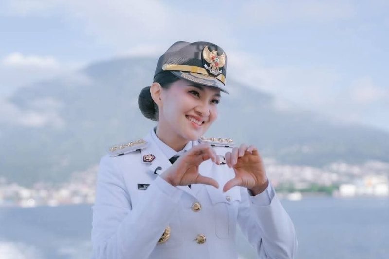 Sherly Tjoanda, Gubernur Maluku Utara.