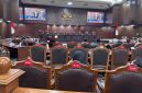 Warga di kawasan hutan Desa Ujung Gading Julu, Padang Lawas Utara, Sumatera Utara, yang selama ini terancam sanksi UU Cipta Kerja, kini memperoleh perlindungan hukum setelah putusan MK.