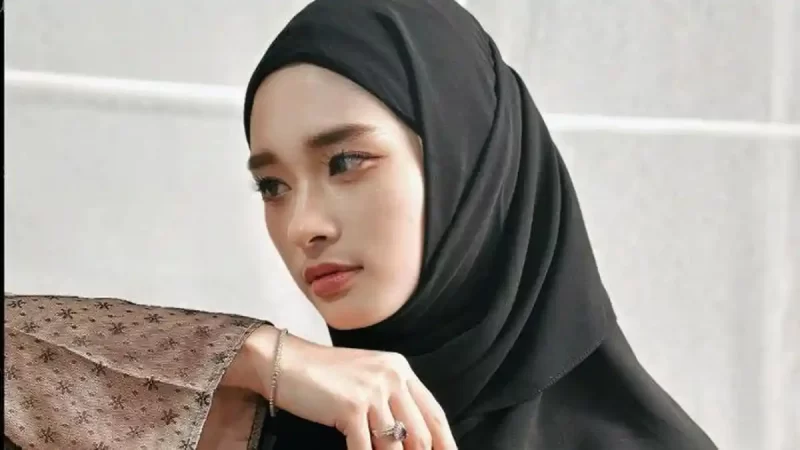 Inara Rusli.