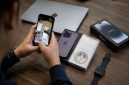 Fenomena flexing gadget mahal di media sosial semakin sering ditemui di era digital. Banyak orang menjadikan gadget premium sebagai simbol gaya hidup, status sosial, dan sarana mencari validasi dari lingkungan sekitar. foto/ist